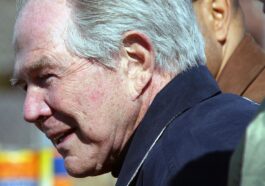 Pat Robertson Paparazzo Photography